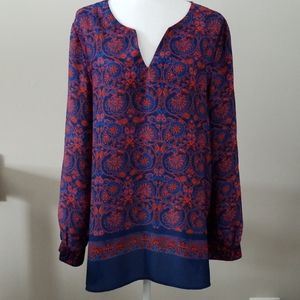 Ann Taylor tunic 2 tones of blue with red.